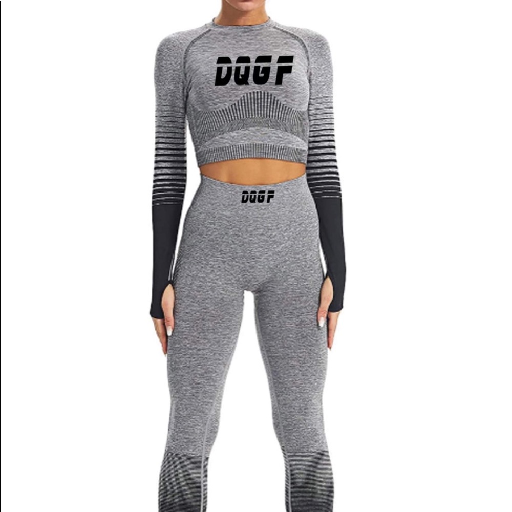 Seamless sport set, high waisted leggings